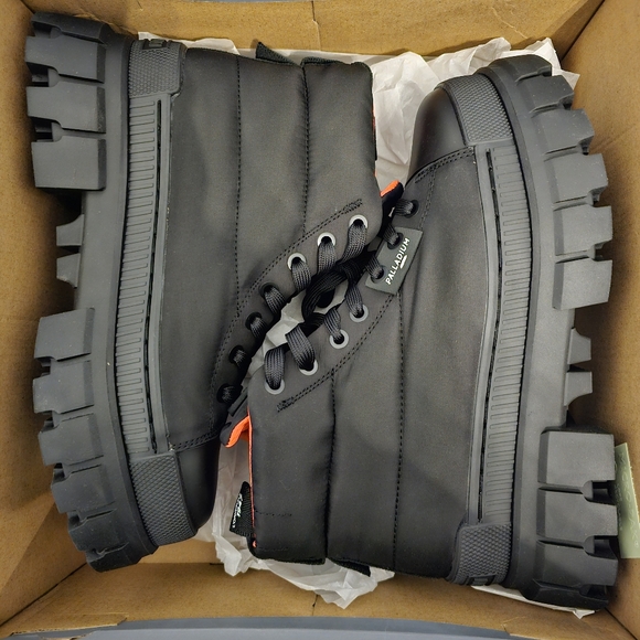 Womens Palladium Revolt Overcrush -  Black - Picture 5 of 8